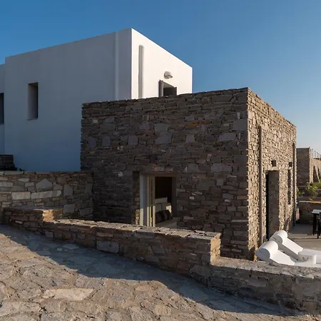 Ocean Paros